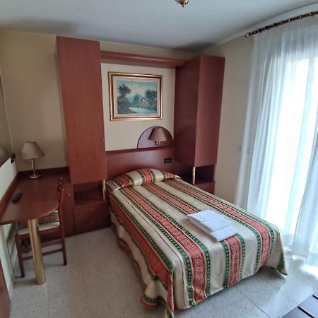 Bed and Breakfast Ponte Nuovo Altissimo Zewnętrze zdjęcie